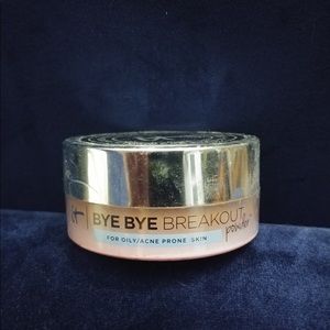 It Cosmetics Bye Bye Breakout Powder Tan/Rich